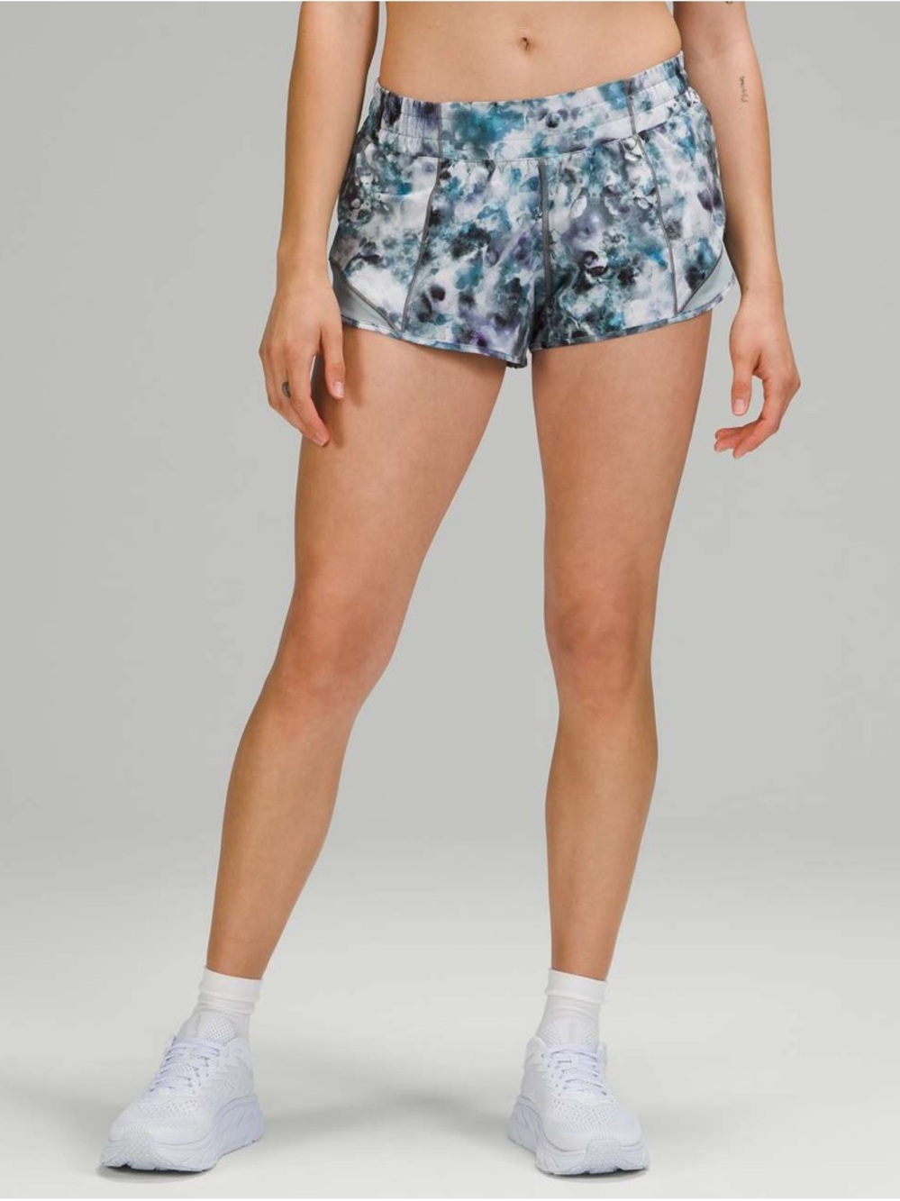Lululemon Hotty Hot lined running shorts